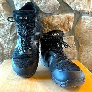 Men’s Xero Excursion Fusion shoe. Size 10.5 and in excellent condition